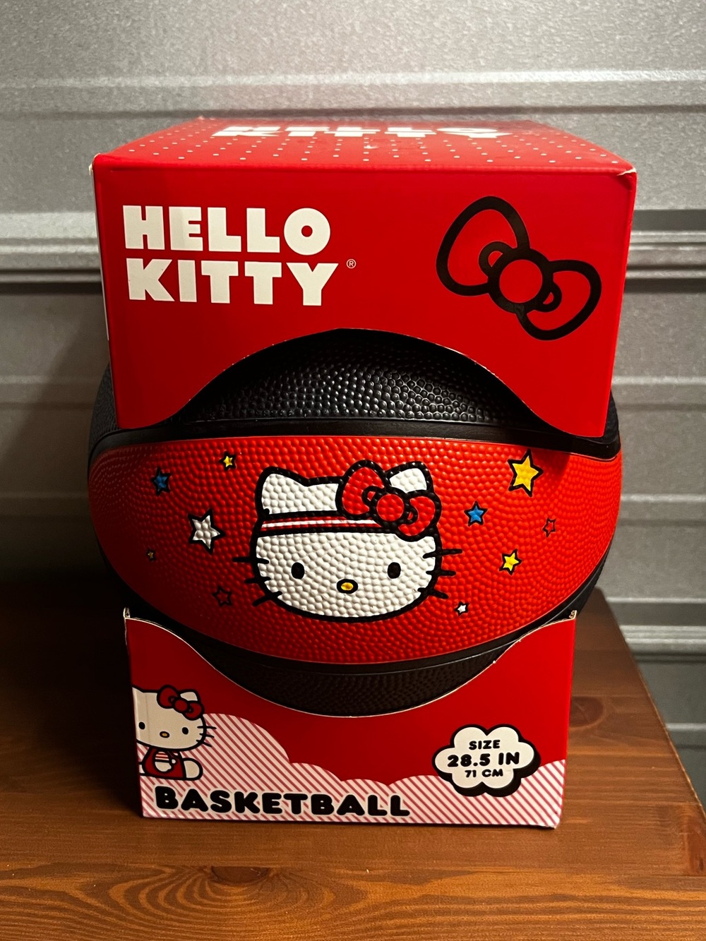 Hello Kitty 28.5" Red Black Kid's Rubber Basketball New in Package
